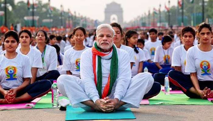 International Yoga Day, Narendra Modi, Yogi Adityanath, Prime Minister, Chief Minister, Lucknow, Uttar Pradesh, Regional news, National news