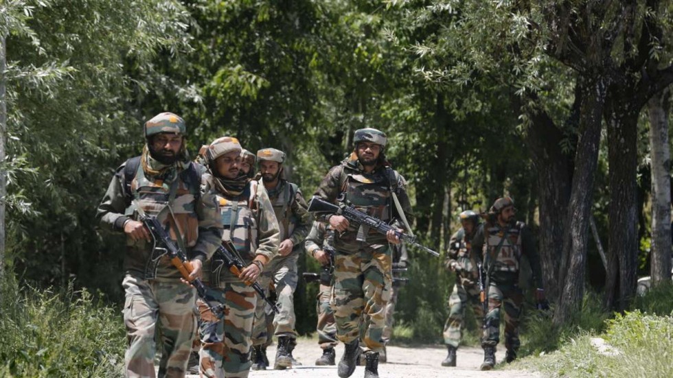 Indian Special Forces soldiers, Indian army, Army soldiers, Air conditioned jackets, AC jackets, Goa Chief Minister, Manohar Parrikar, Light Combat Aircraft, LCA Tejas, National news