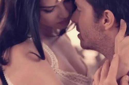 Sni Lione Hanimon Sex - Sunny Leone's new condom ad during 'Navratri' festival creating buzz â€“ Aaj  Ki Khabar