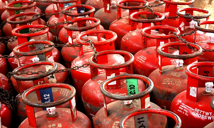 Cooking gas, Gas cylinder, LPG cylinder, Subsidised gas cylinder, Non subsidised gas cylinder, Jet fuel, Business news