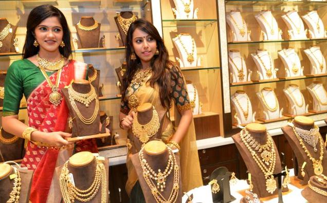 Gold Jewellery, Government, Hallmarking, Ram Vilas Paswan, Bureau of Indian Standards, Business news