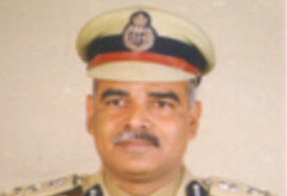 Rajinikanth Mishra, OP Singh, Director General of Police, Uttar Pradesh DGP, Uttar Pradesh news, Regional news