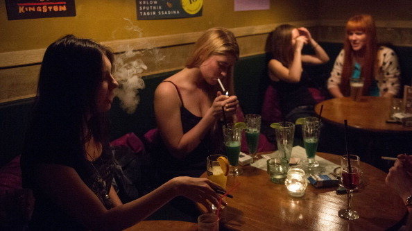 Smoking, Bars, Olympic Games, Restaurant, Tokyo, Japan, World news, Weird news, Offbeat news