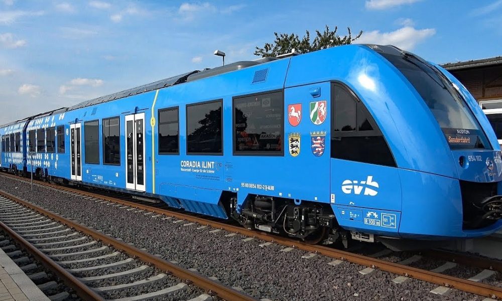 Hydrogen trains are equipped with fuel cells that produce electricity through a combination of hydrogen and oxygen, a process that leaves steam and water as the only emissions.