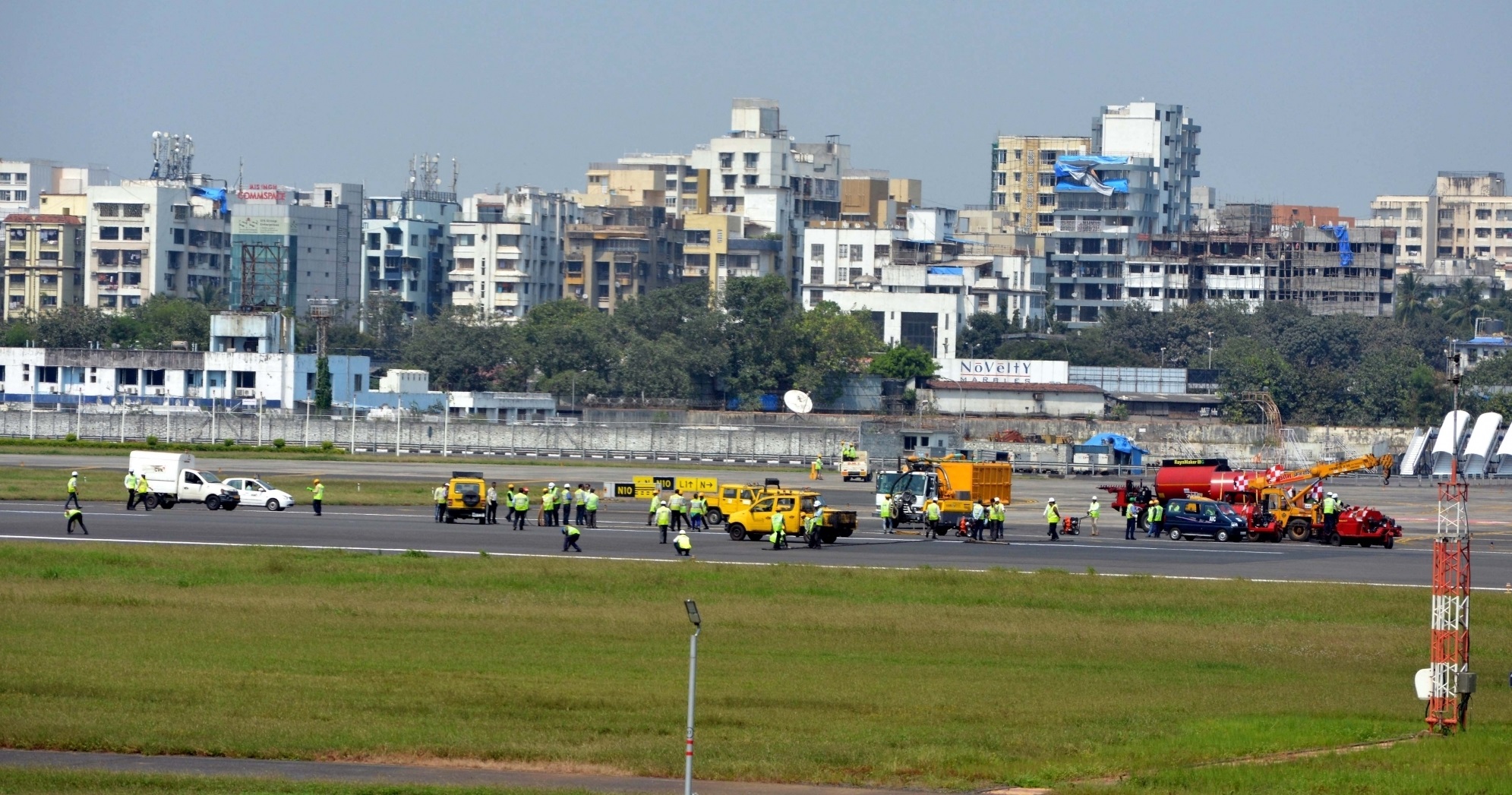 Hijack threat, Air India plane, Mumbai airport, Chhatrapati Shivaji Maharaj International Airport, Mumbai airport, Pulwama attack, CRPF troopers, CRPF jawans, CRPF soldiers, CRPF convoy, National news