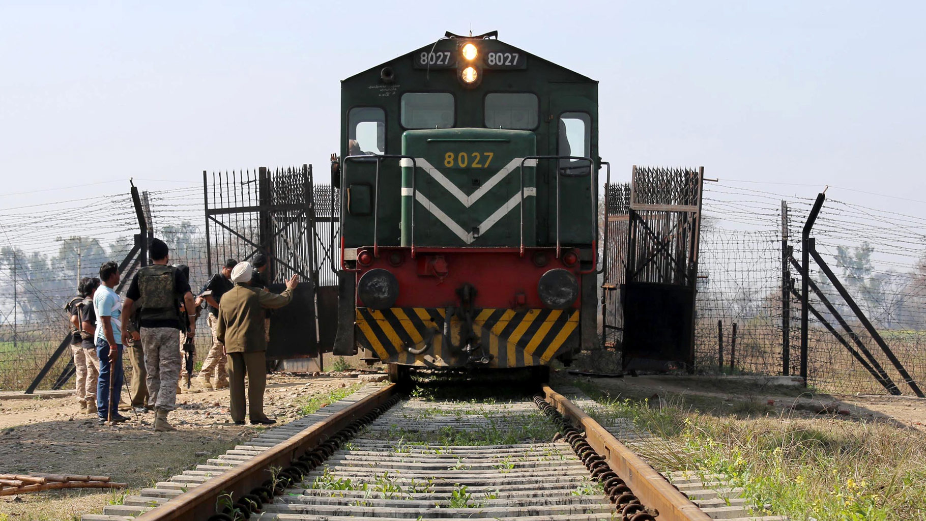 Samjhauta Express, Train between India and Pakistan, Lahore, Attari, Punjab, Pakistan, India, National news