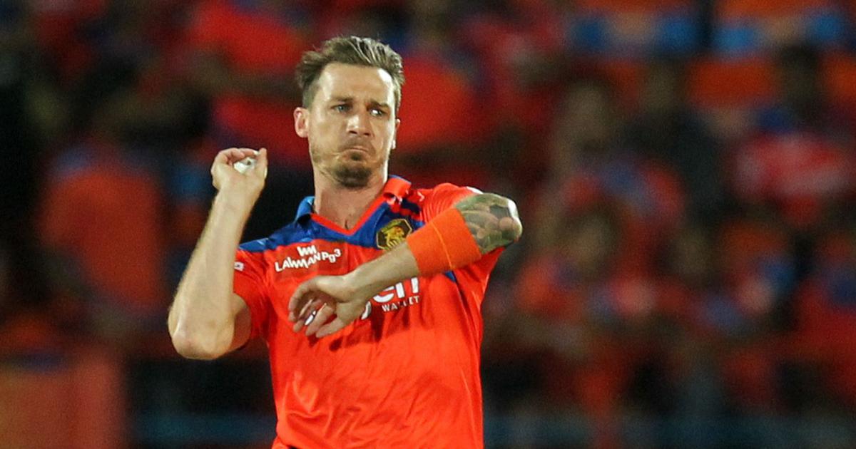 Dale Steyn, Nathan Coulter-Nile, Royal Challengers Bangalore, South African pacer, Australian bowler, IPL tournament, IPL matches, IPL fixtures, IPL teams, IPL auctions, Indian Premier League, Cricket news, Sports news
