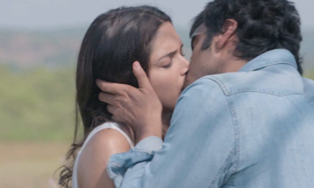 Deepika Padukone, Vikrant Massey, Meghna Gulzar, Laxmi Agrawal, Acid attack survivor, Deepika Vikrant kissing scene, Video of Deepika kissing leaked, Chhapaak, Bollywood news, Entertainment news