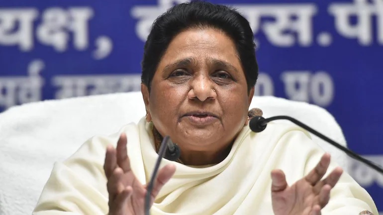 Mayawati flatly refuses to join any alliance