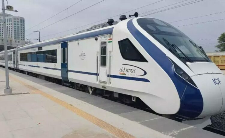 Meerut got gift of Vande Bharat train
