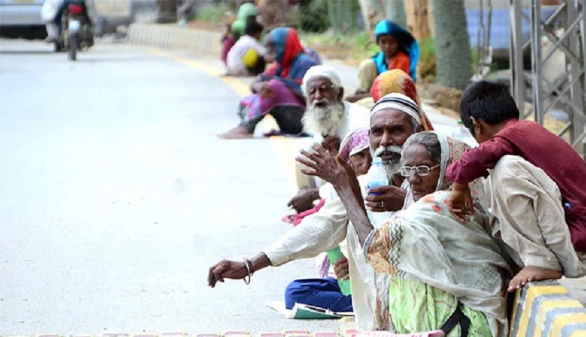 Saudi Arabia angry at 'International beggar' Pakistan