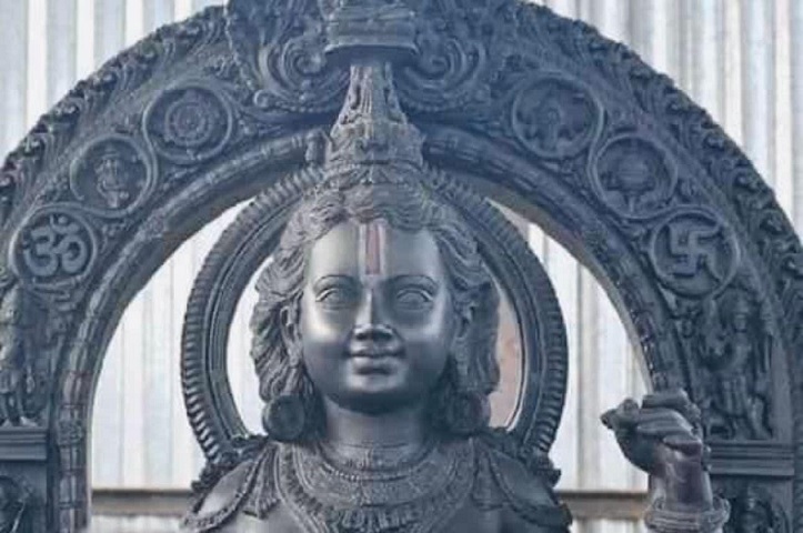 Full picture of Ramlala revealed from the sanctum sanctorum of the grand Ram temple
